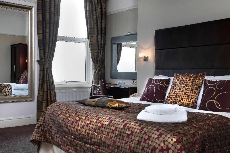 Western Hatfield Отель 4*