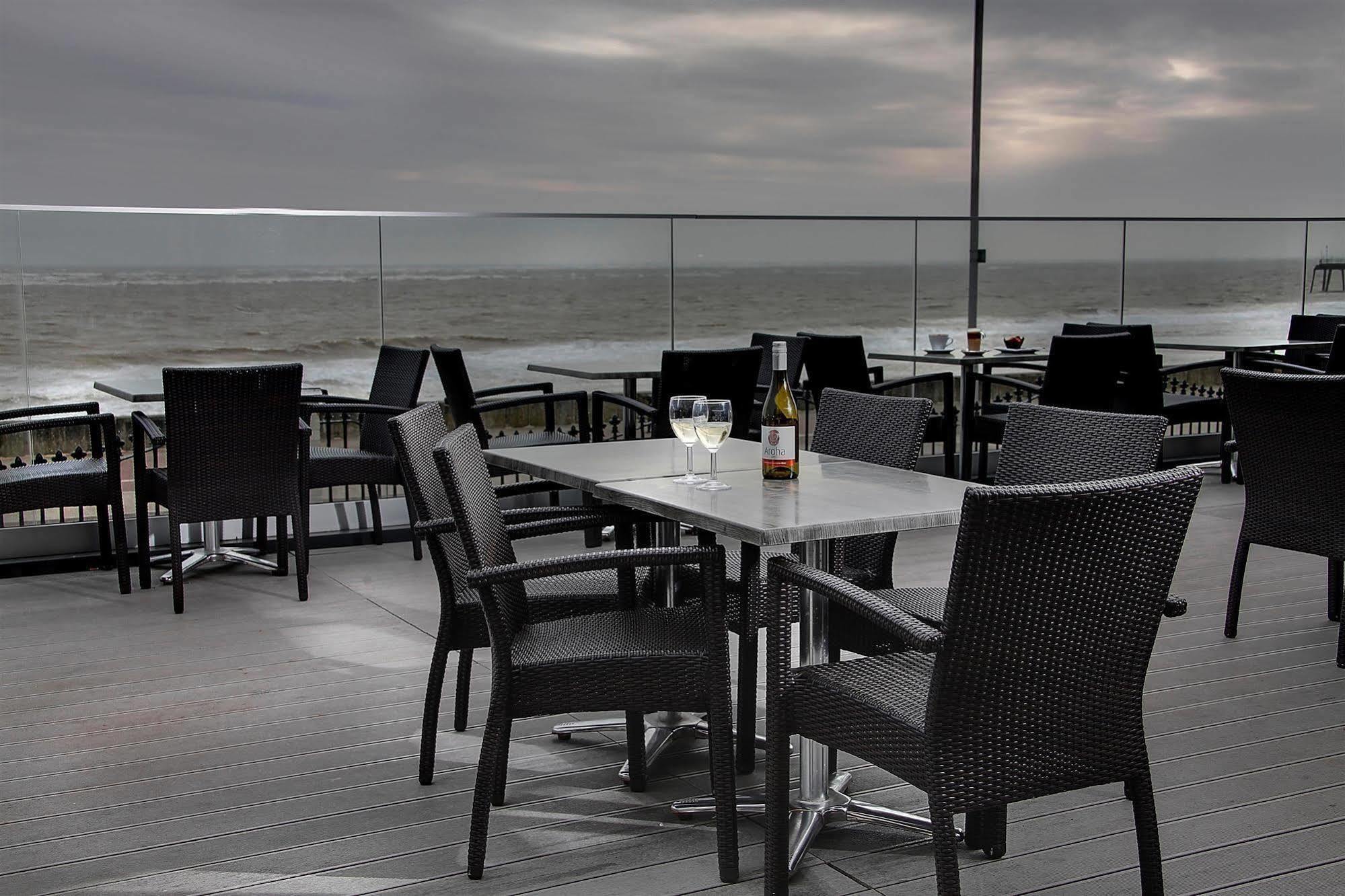 Отель Western Hatfield 4*