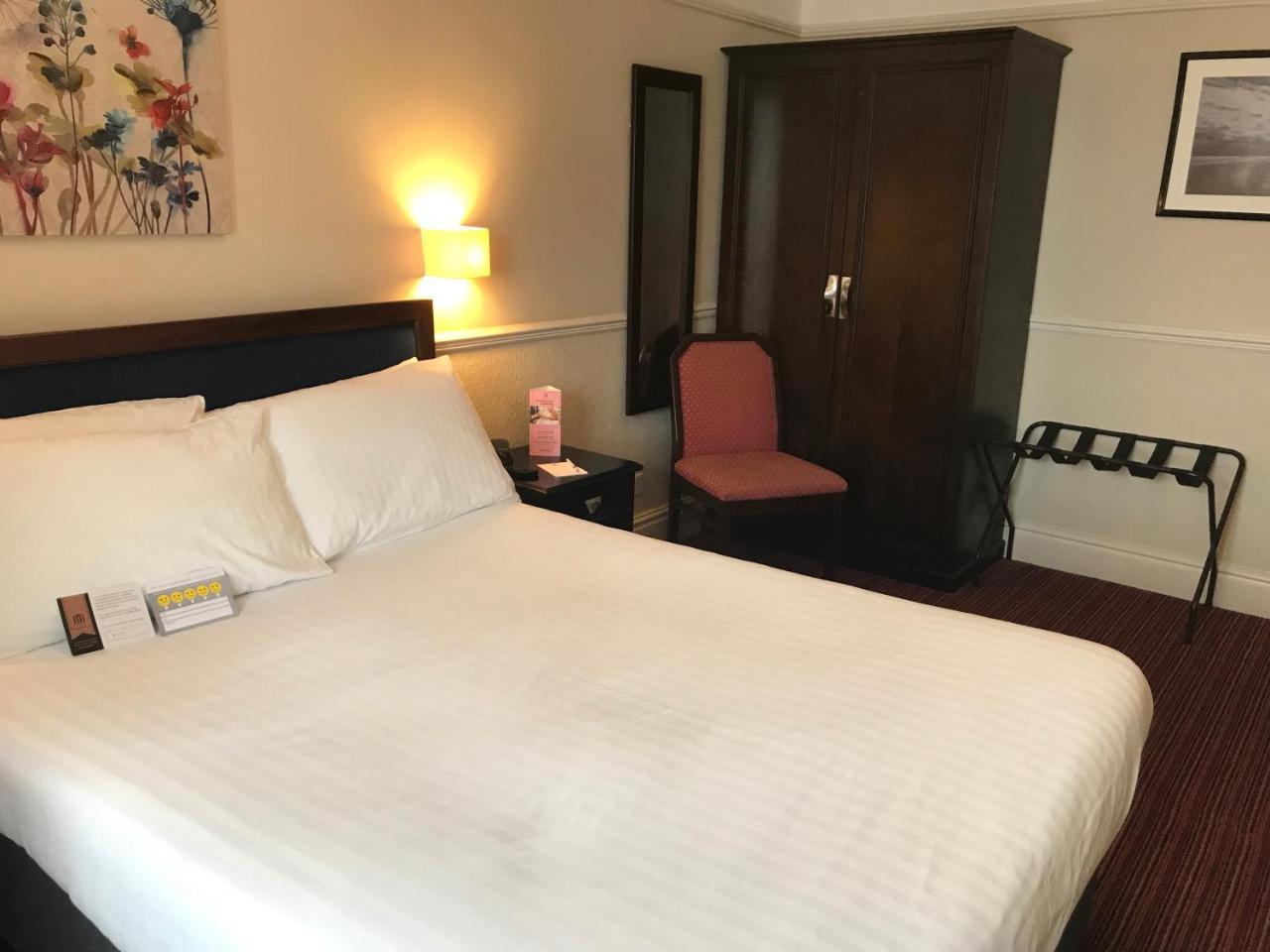 Western Hatfield 4*